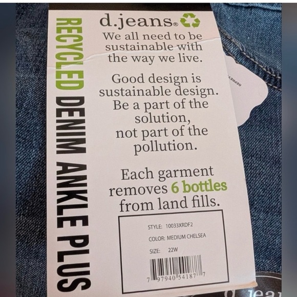 Women's Blue Jeans - Picture 5 of 6